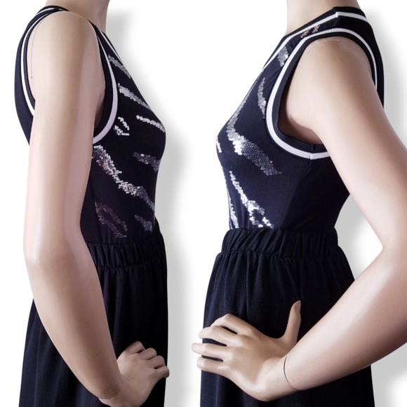Black & Silver Zebra Print Sequin Bodysuit by Cleo Size Small - Picture 4 of 8